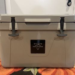 Pure Outdoor 50 L Cooler
