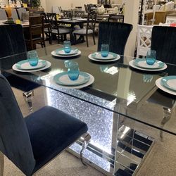 DINING TABLES 499.99