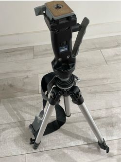 Manfrotto camera tripod with head