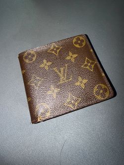 Authentic LV men’s wallets