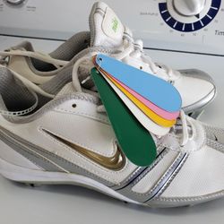 Woman's Size 8 Softball Cleats 