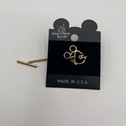 Walt Disney World Mickey Mouse Metal Pin. Made In U.S.A.