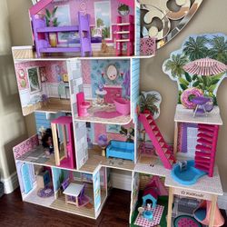 KidKraft Pool Party Mansion Dollhouse - Already Assembled!