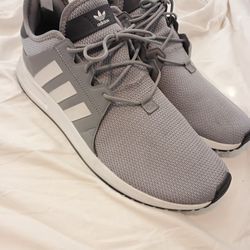 ADIDAS RUNNING/WALKING/WORK OUT SHOES Size 12 Men