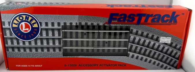 Lionel FasTrack 6-12029 Insulated Isolated Track Set Accessory Activator