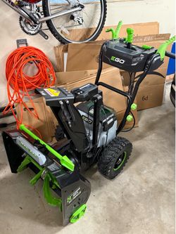 EGO Power+ 24” Self-Propelled 2-Stage Snow Blower (SNT2400 / SNT2405 series)