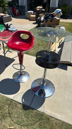Bar stool seat/table
