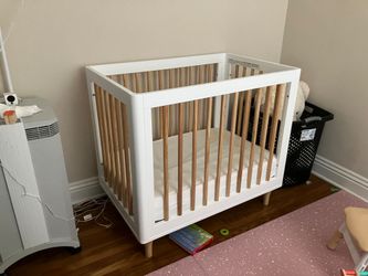Babyletto Mini Crib for sale with moonlight mattress