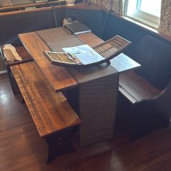 Breakfast  Nook Dining Set