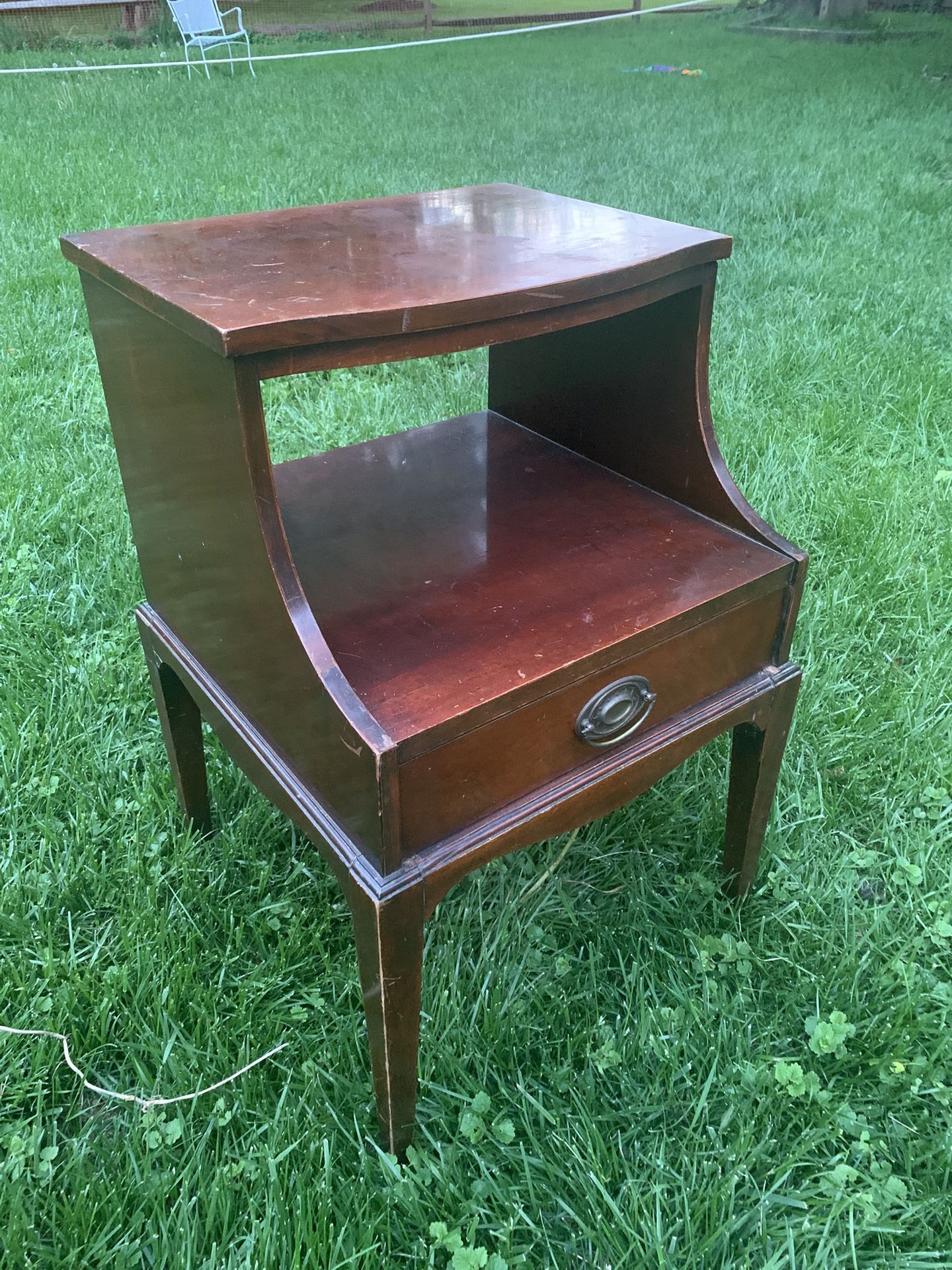 Vintage Mahogany solid wood Nightstands Bedside Table (Super Sturdy)