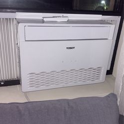 TOSOT 10,000 BTU Air Conditioner