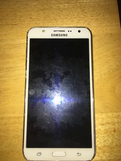 Samsung J7 Phone