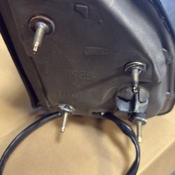 02  ford excursion  driver side mirror 65 cash