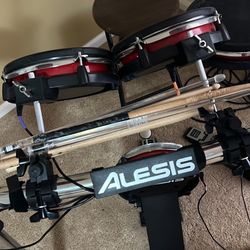 Alesis Drum Set