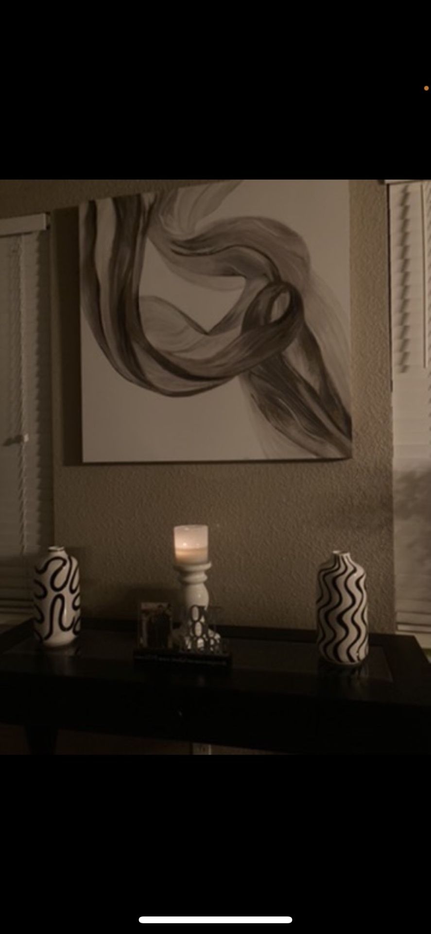 Selling Picture & Wall Decor Set .