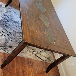 Free Dining Table