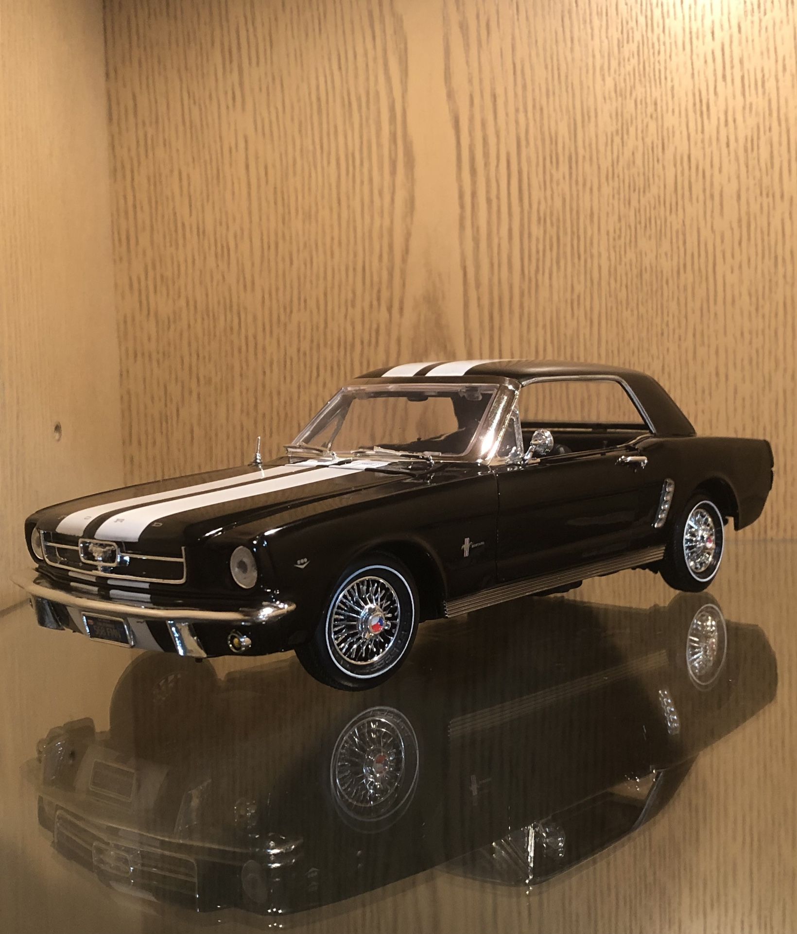Ford Mustang 1964 1/2 Scala 1:18 Metal DieCast 