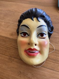 Mask Vintage