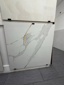 Porcelain tile