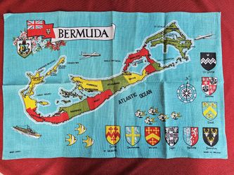 1980s Irish Linen Shop Souvenir Wall Linen Poster Tapestry Irish Crests