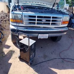 Ford F350 And Dodge Dakota Truck 