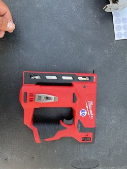 Milwaukee  m12 Cordless stapler Tool Only
