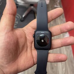 Apple Watch SE 44MM Like New 