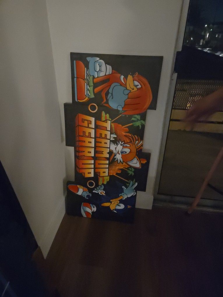 Sonic Picture Frame