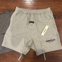 Dark Oat Meal Essential Shorts