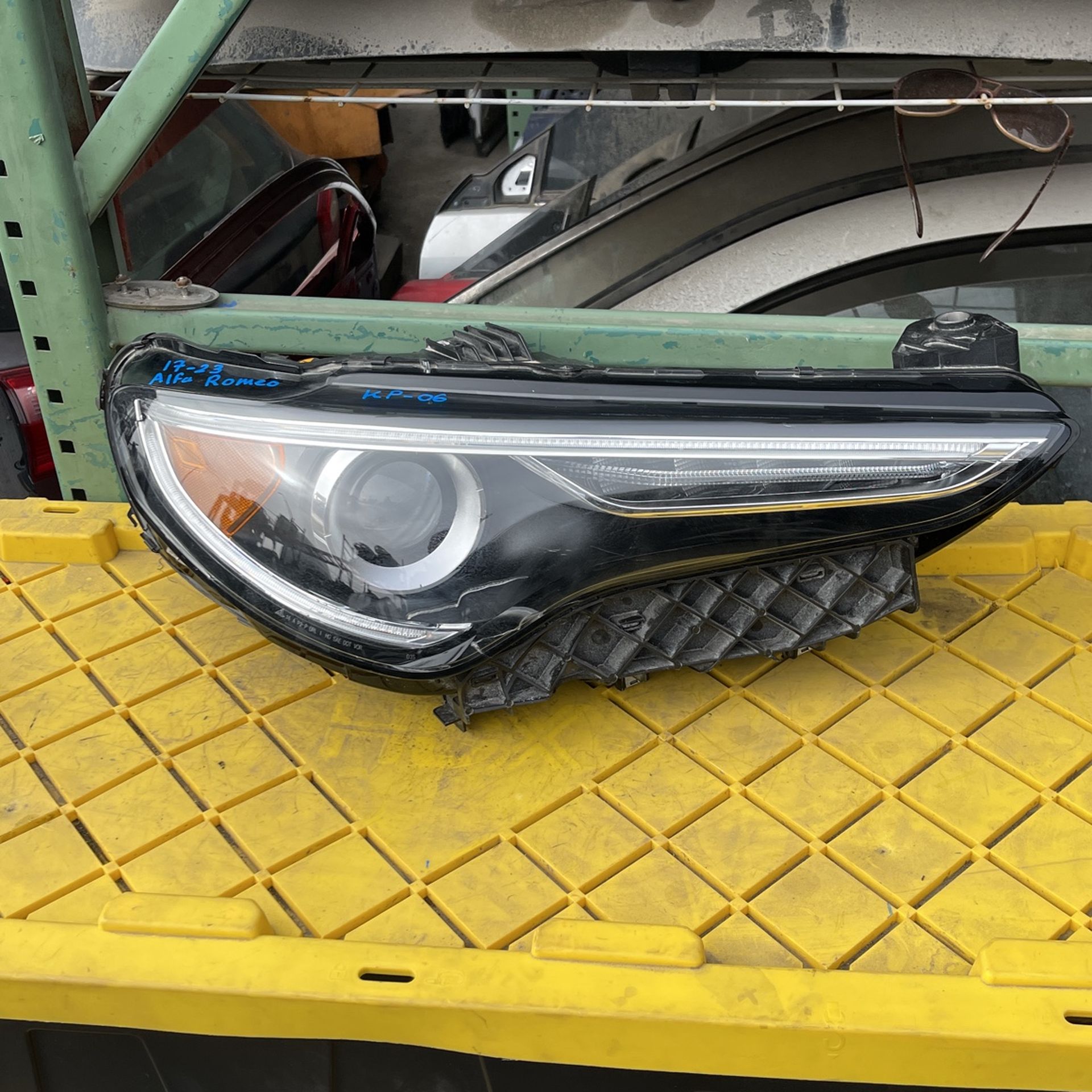 Headlight For 2020 Alfa Romeo Headlight