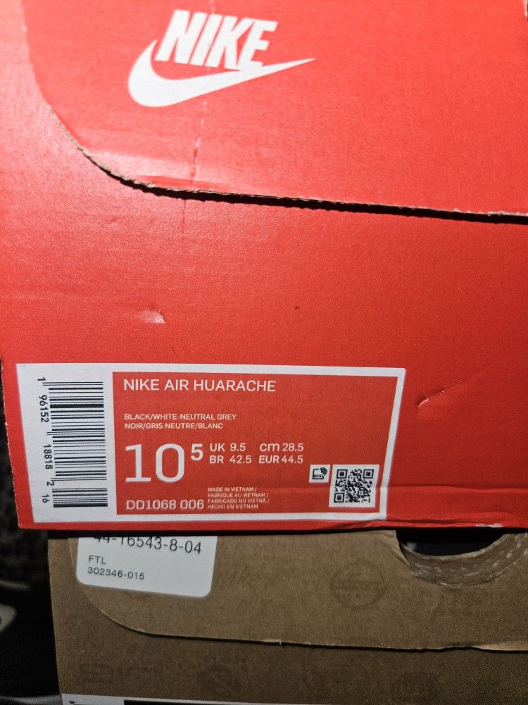 Nike Shoes Men Size 10.5