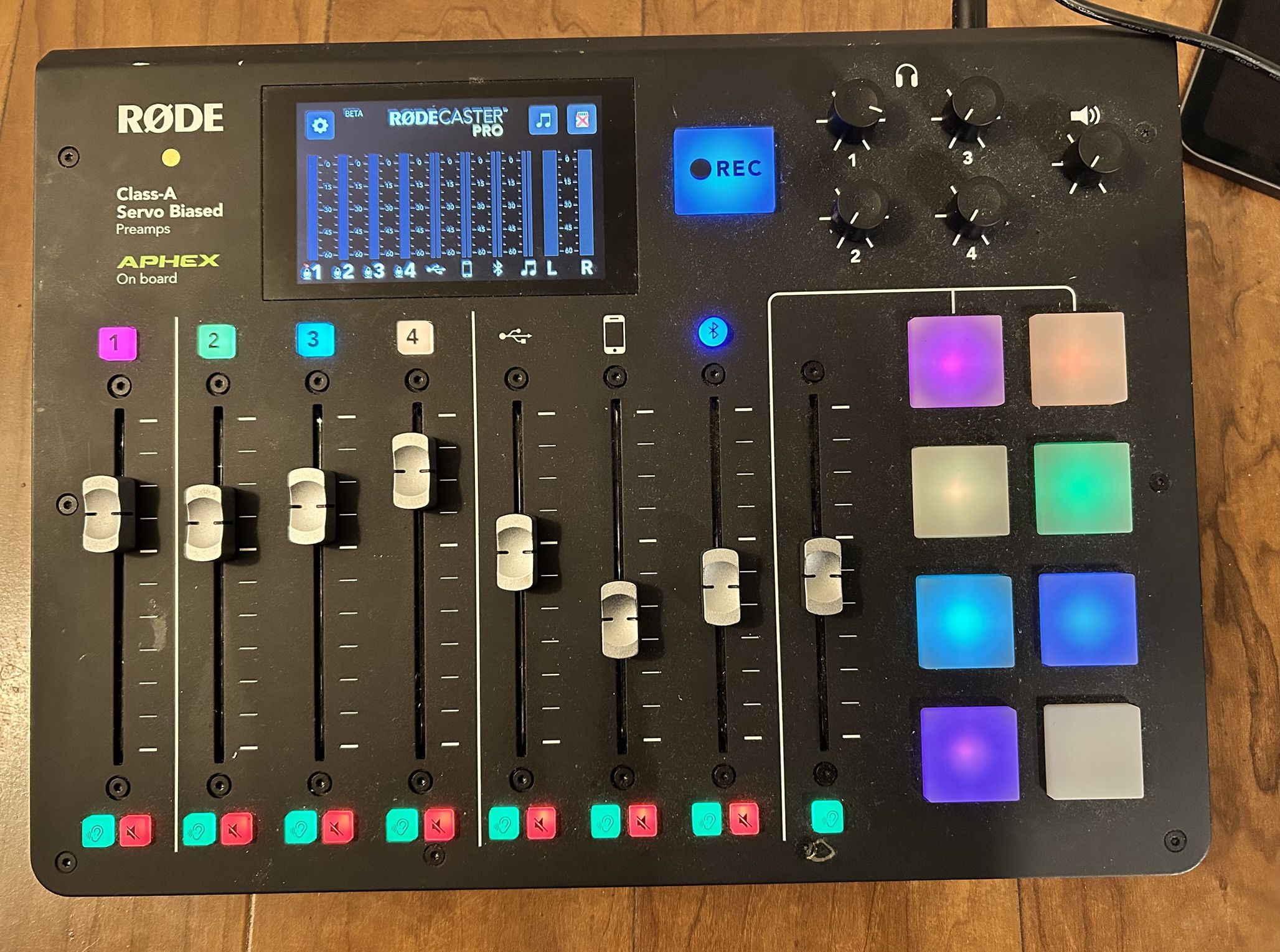 Robe class A Servo Biased Aphex On Board