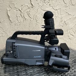 Panasonic Shoulder Mount Vidéo Camera