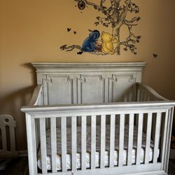 Baby Crib 