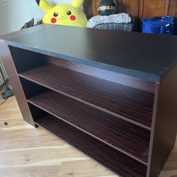 Countertop Table, Lots of storage