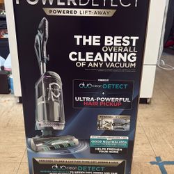 Brand New Shark Vacuum Power Detect