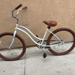 2 Bikes -/ Beach Cruiser/ And Trek Hybrid Bike $100 Each 