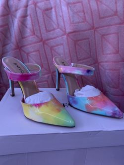 tie dye heels !