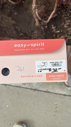 Easy Spirit - Shoes