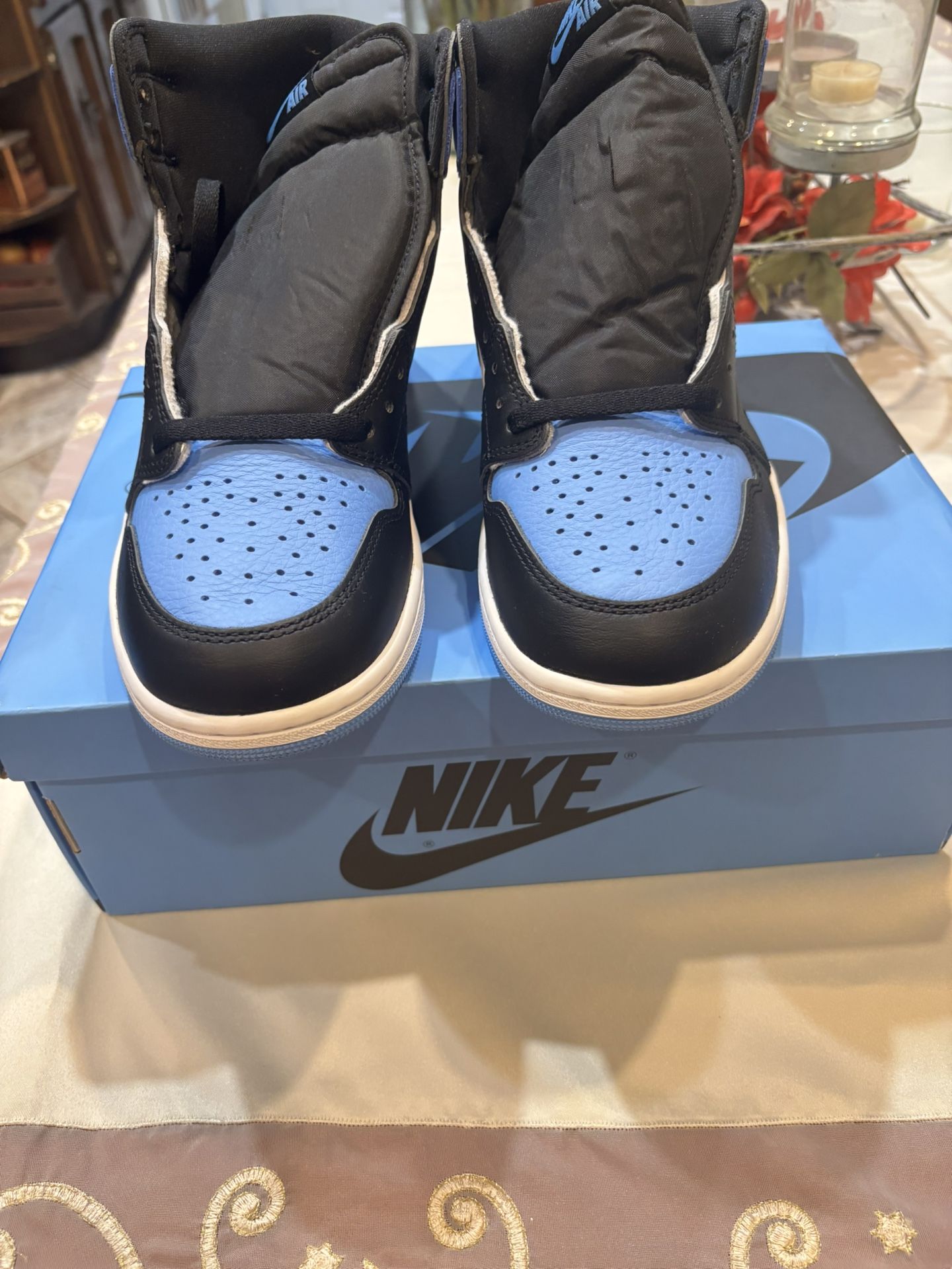 Jordan 1 UNC
