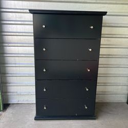 2 For Sale - Black 5 Drawer Dresser