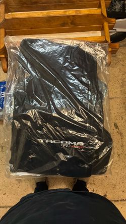 Tacoma Trd pro floor mats/ cloth type