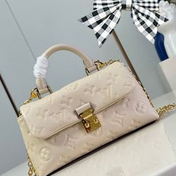 Michael Kors hobo bag