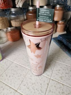 When Starbucks had cute holiday cups