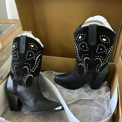 Dingo Women’s Cowboy Boots