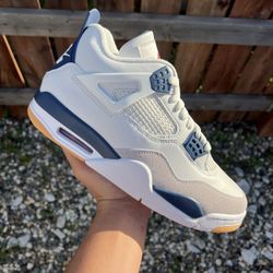 Jordan 4 SB Navy (Size 9, 11)