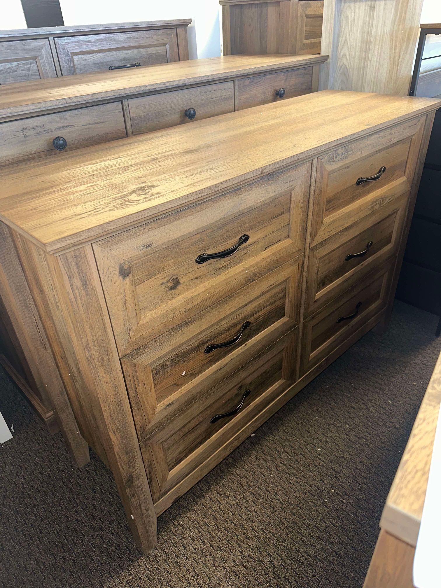 6 Drawers Dresser for Bedroom, Wood Bedroom Dresser Farmhouse Drawer Chest, Wide Dresser for Closet, Dressers Organizer for Living Room, Closet, Hallw