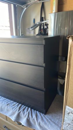 Black 3-Drawer Dresser Chest