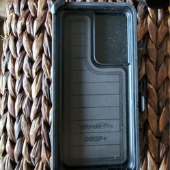 Otter Box Defender For Galaxy S22 Ultra