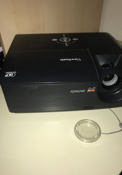 Projector View Sonic PJD6240